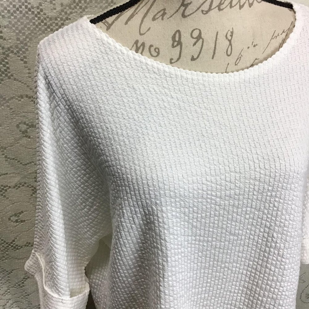 Waffle Knit Cropped Top - Picture 3 of 7
